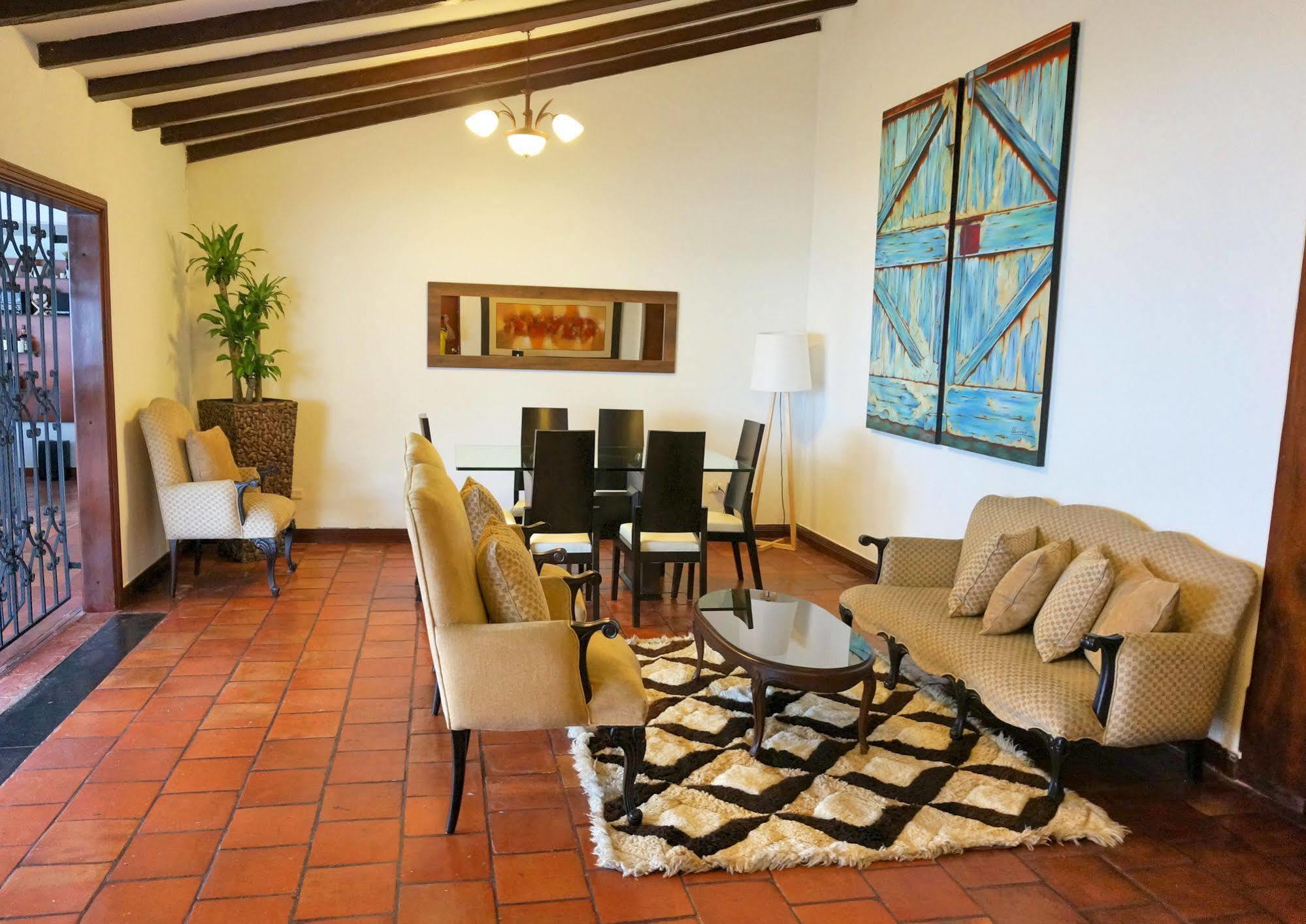 Urban Hotel Boutique Menga Luaran gambar