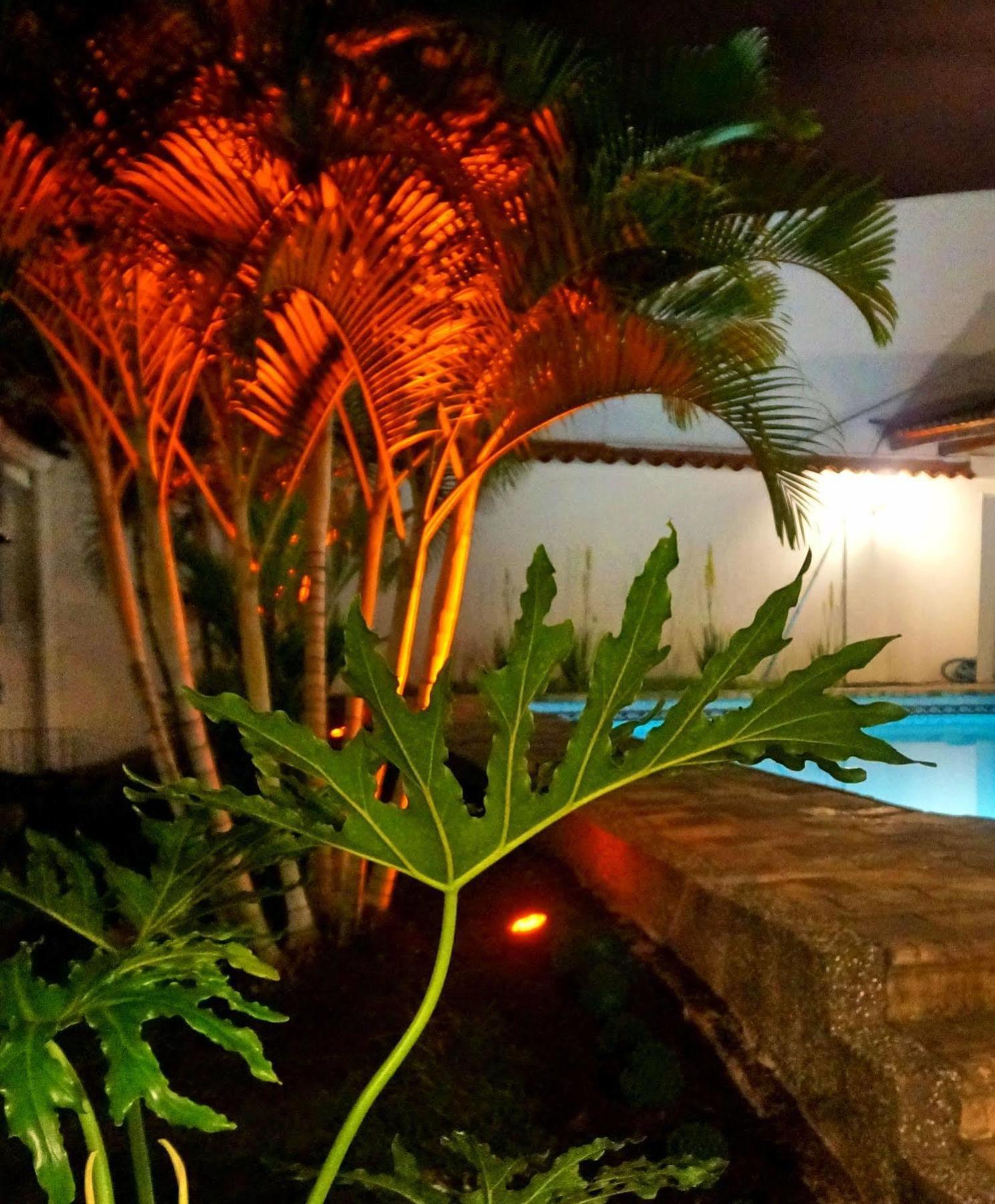 Urban Hotel Boutique Menga Luaran gambar